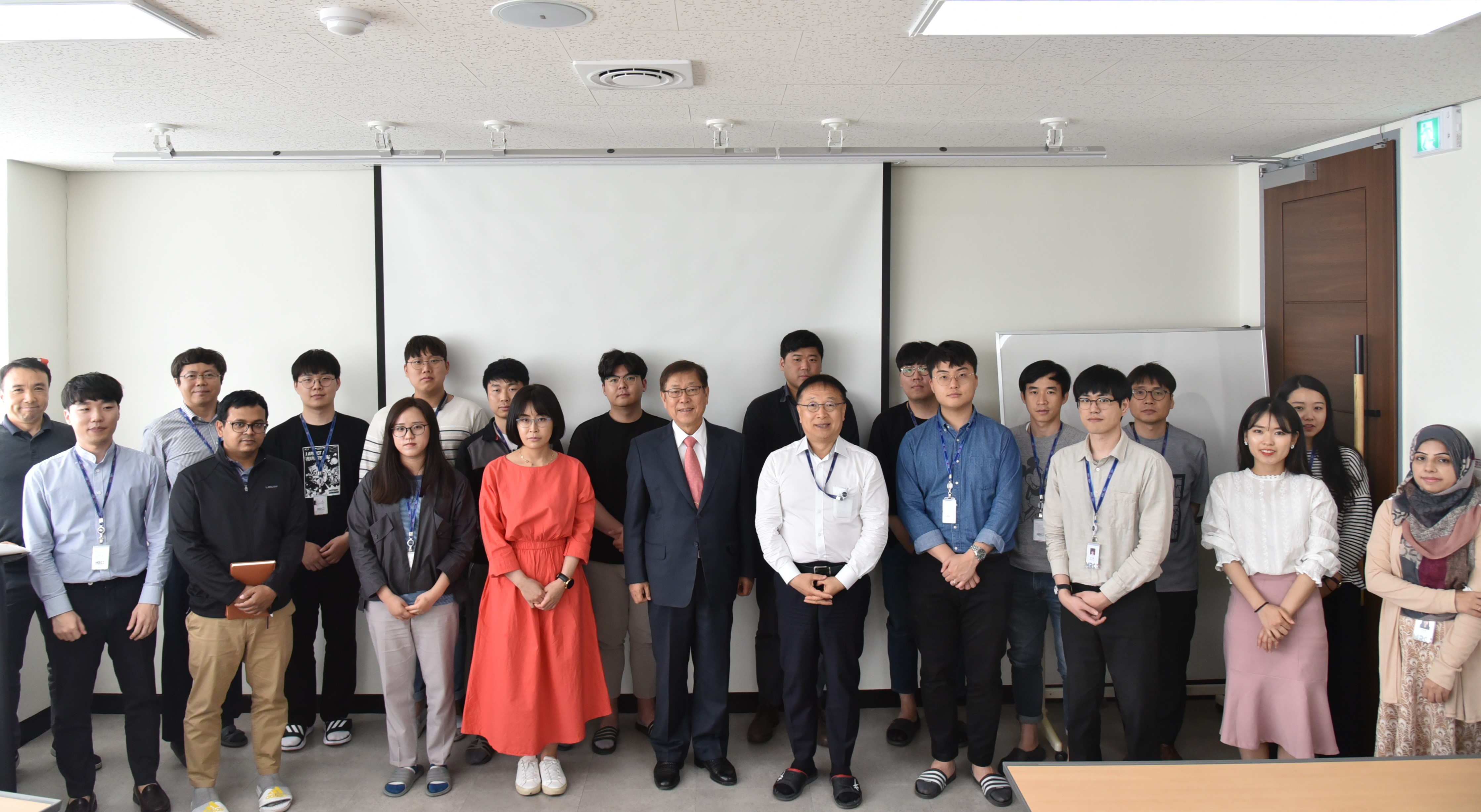 [19.05.14] 한국마이크로의료로봇연구원 기술세미나 : 전의진 前 범부처 로봇시범사업 총괄 추진단장