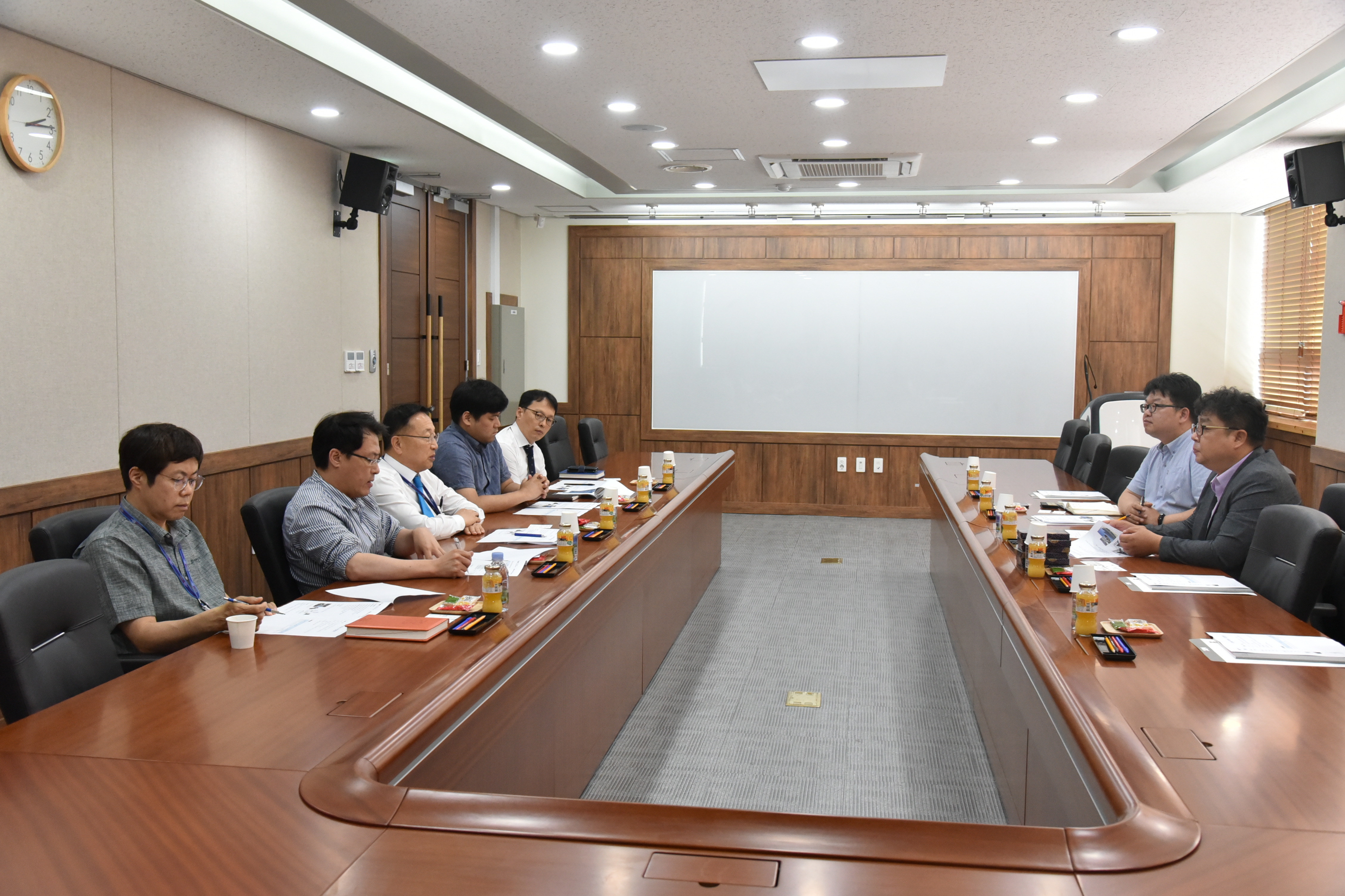 [19.06.13] 현대 EDS 이광민 대표 한국마이크로의료로봇연구원 방문